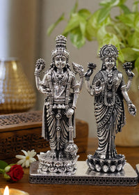 Graceful Ram Sita Decorative Idols
