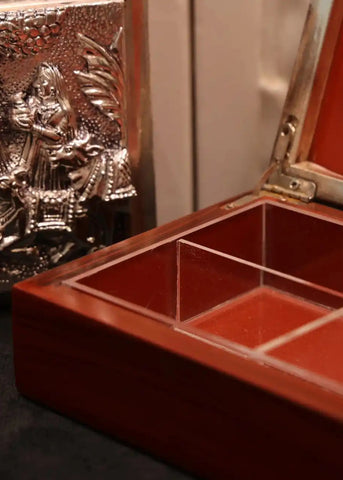 Pichwai Inspired Silver Kapila Box