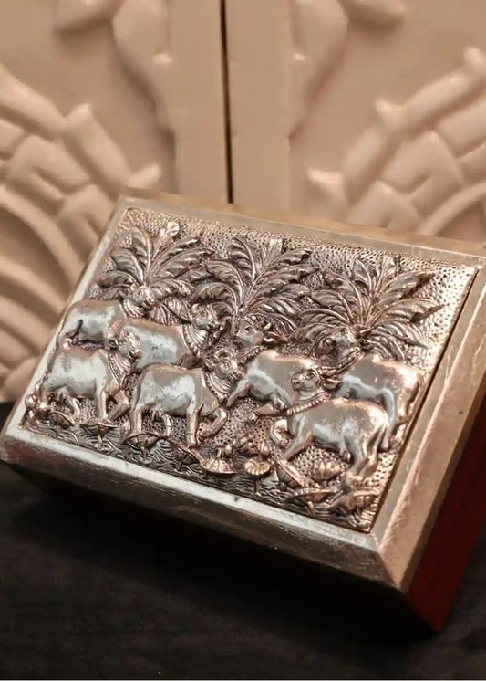 Pichwai Inspired Silver Kapila Box