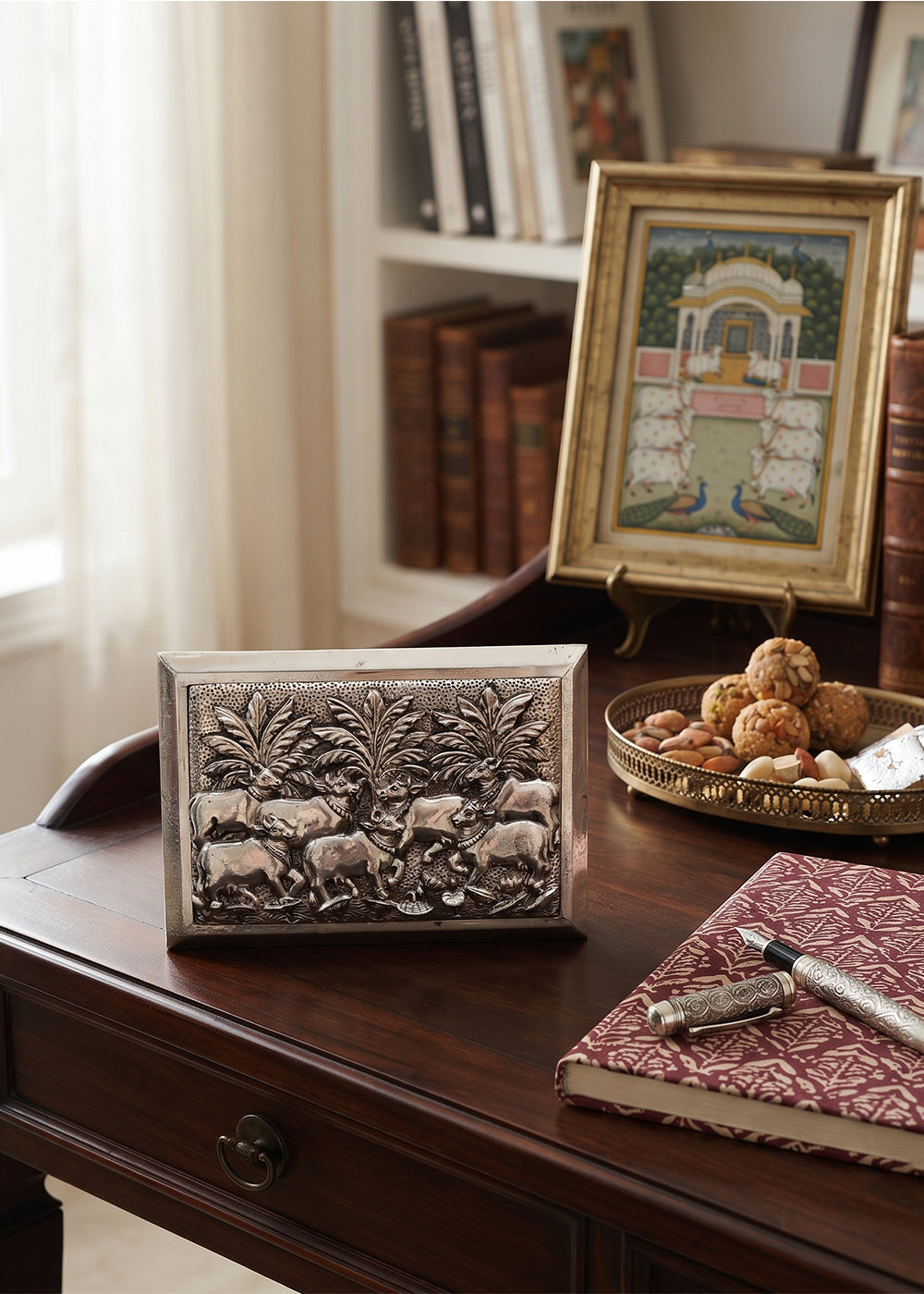 Pichwai Inspired Silver Kapila Box