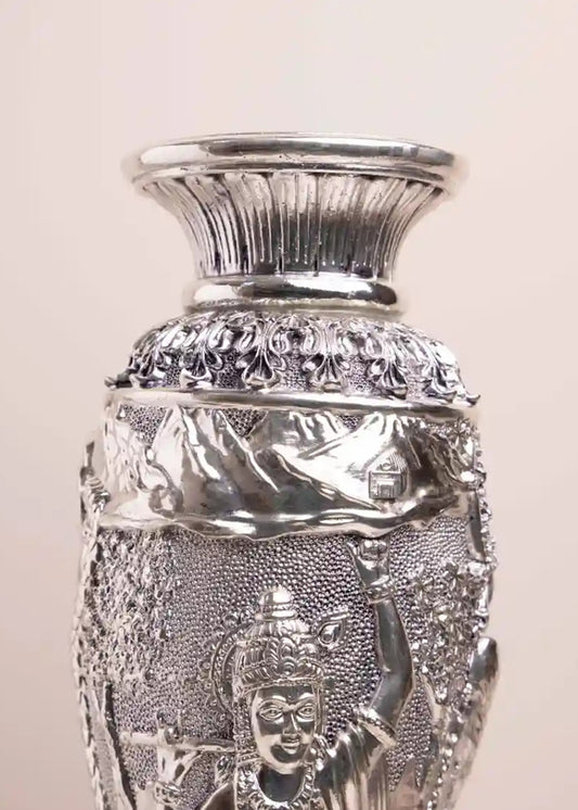 Krishn Leela Rose Quartz And Silver Infused Vase