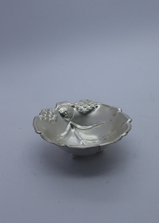 Silver Fruit Bowl Set for Dining Table – Decorative & Durable
