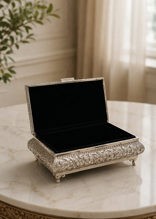 Silver Dry Fruit Box with Lid