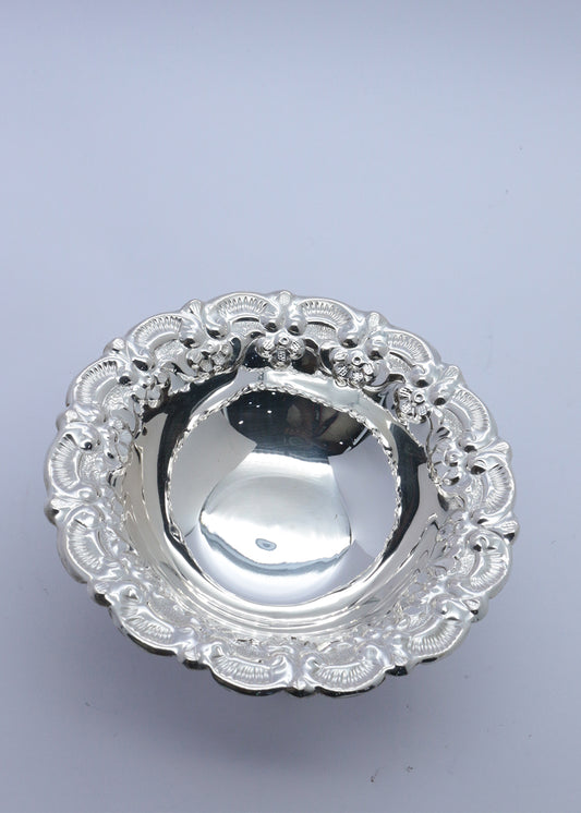 Royal Silver Floral Fruit Bowl
