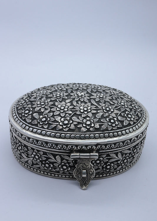 Silver Oval Floral Presentation Box