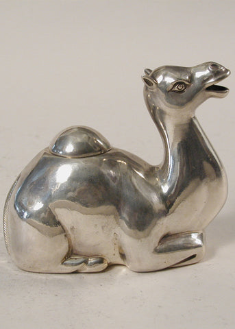 Elegant Silver Camel Decorative Figurine