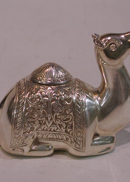 Antique Style Silver Camel