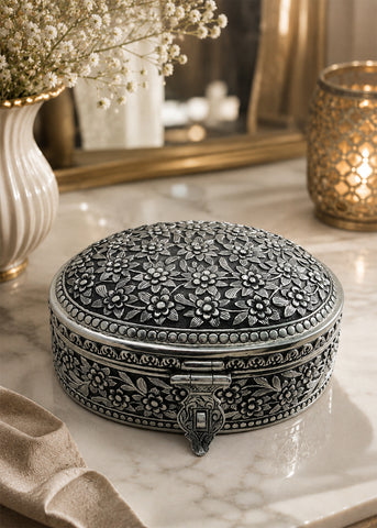 Silver Oval Floral Presentation Box