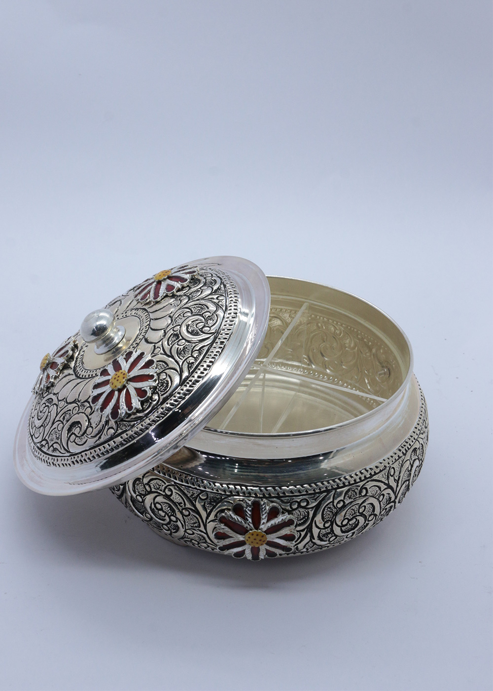Silver Dry Fruit Box with Lid for Festive Gifting